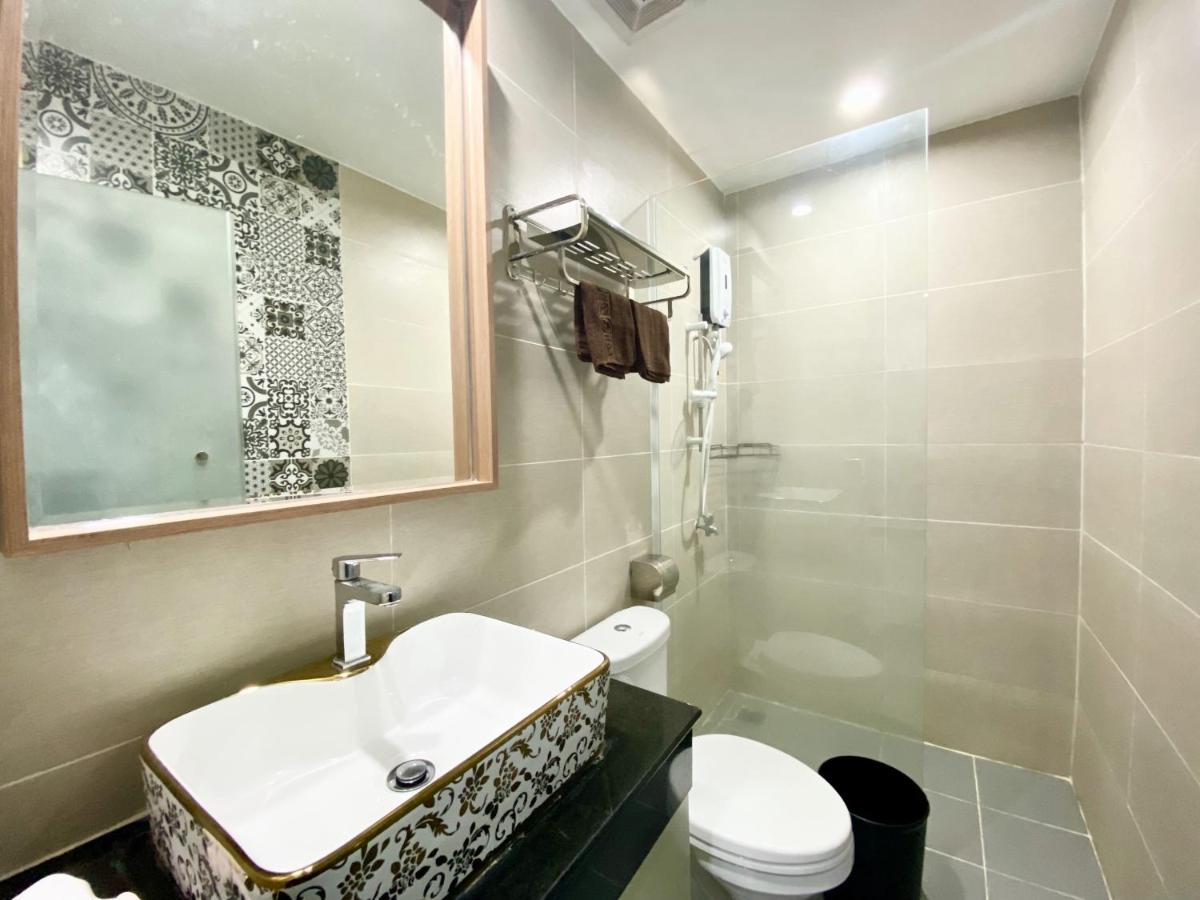 Wh Chamkarmon Residence Phnom Penh Exterior foto